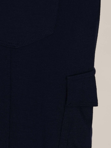 MADELEINE Tapered Hose in Blau