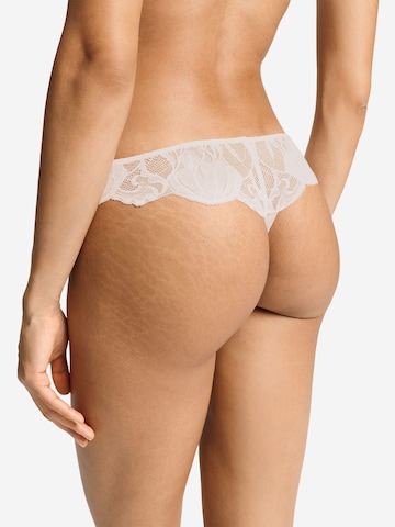 Hanro String ' Lysia ' in Wit