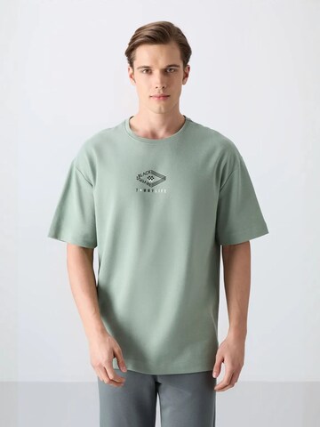 T-Shirt Tommy Life en vert