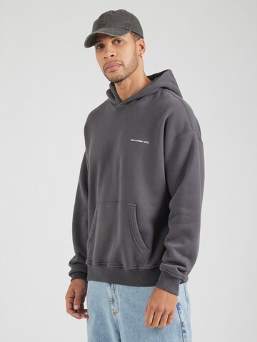 Sweat-shirt Abercrombie & Fitch en gris : devant