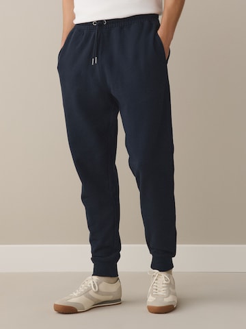 Tapered Pantaloni di Next in blu: frontale