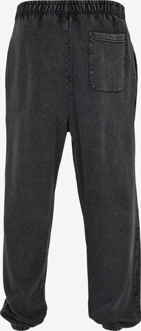 Tapered Pantaloni di Urban Classics in nero