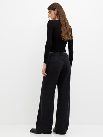 Pull&Bear Koszulka w kolorze czarny