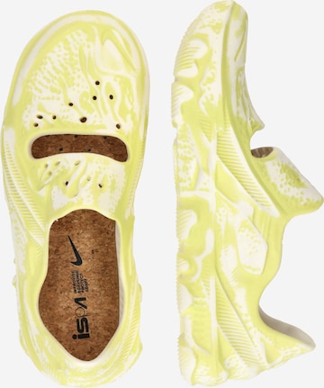 Nike Sportswear Slip On 'ISPA Universal' in Beige