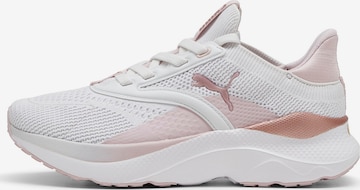 Chaussure de course 'Softride Mayve' PUMA en blanc : devant