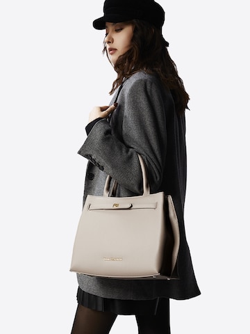 Victoria Hyde Handbag in Grey: front