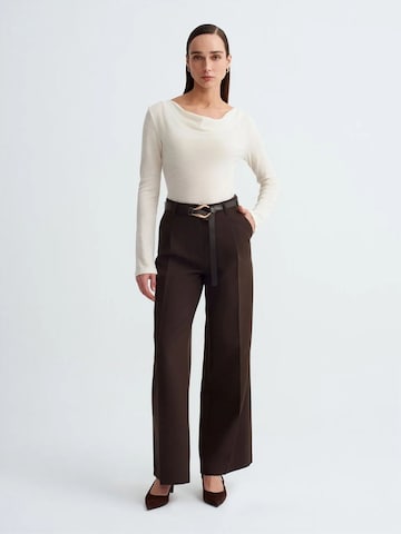 Dilvin Shirt in White
