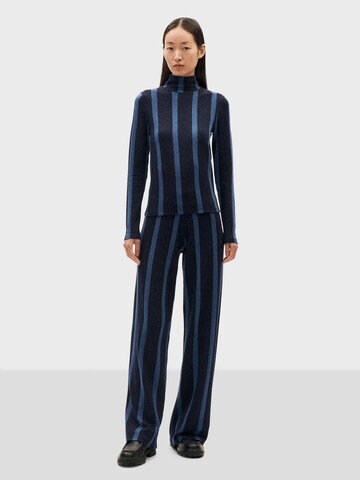 T-shirt 'Ellen' Thinking MU en bleu