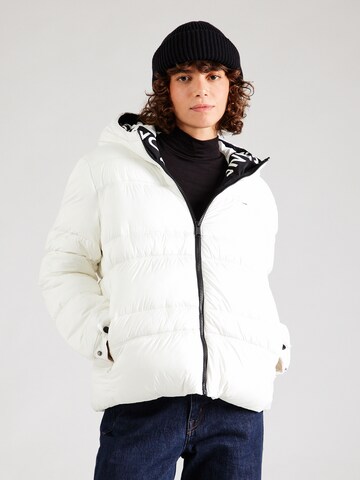 Tommy Jeans - Chaqueta de invierno en blanco: frente