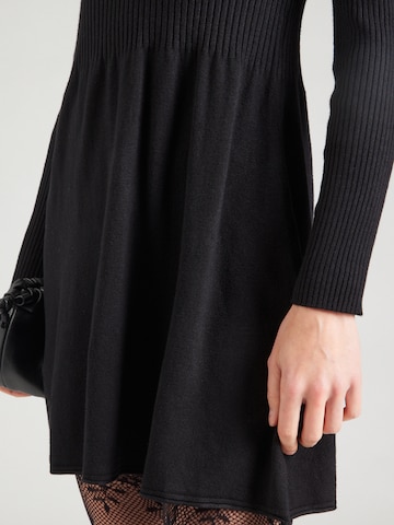 Robes en maille 'Alma' ONLY en noir