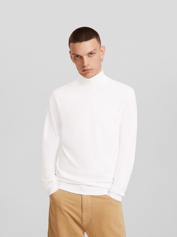 Bershka Sweater in White: front