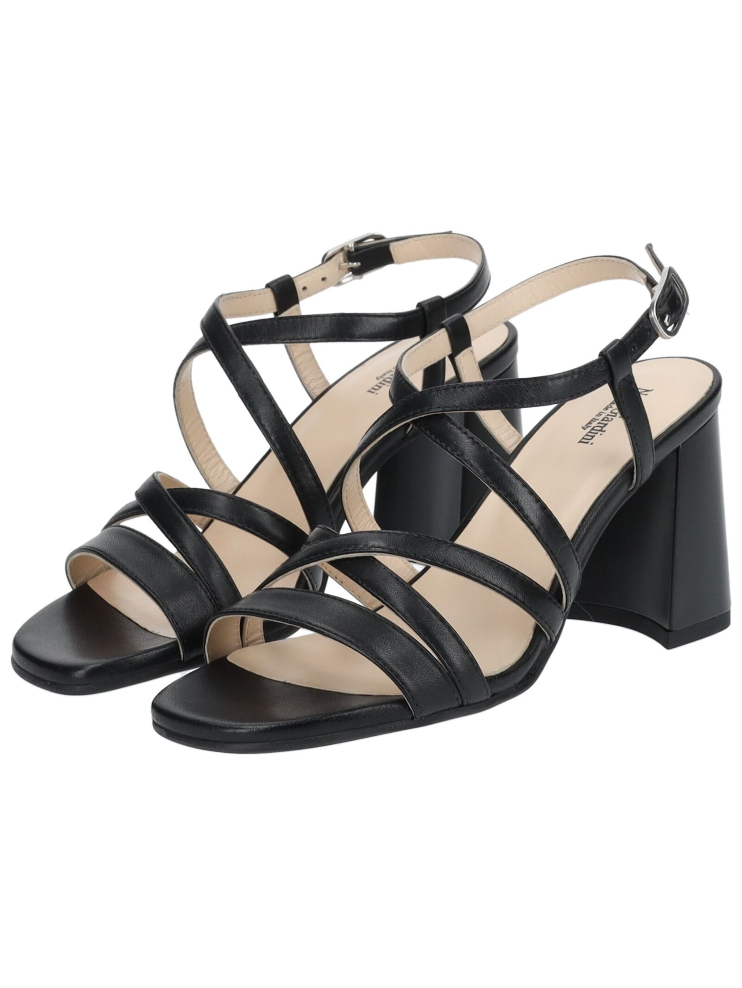 Sandalo di Nero Giardini in nero