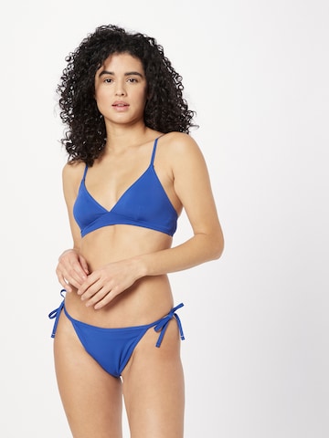 ONLY - Triángulo Top de bikini 'NITAN' en azul