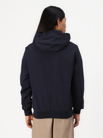 Lyle & Scott Kurtka przejściowa 'CRINKLE' w kolorze niebieski