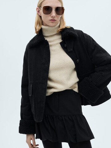 Veste mi-saison 'Eme' MANGO en noir : devant