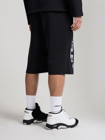 AND1regular Hlače 'On Court Applique' - crna boja