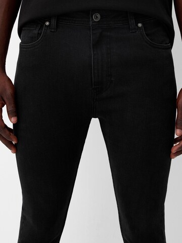 Bershka Skinny Jeans in Schwarz