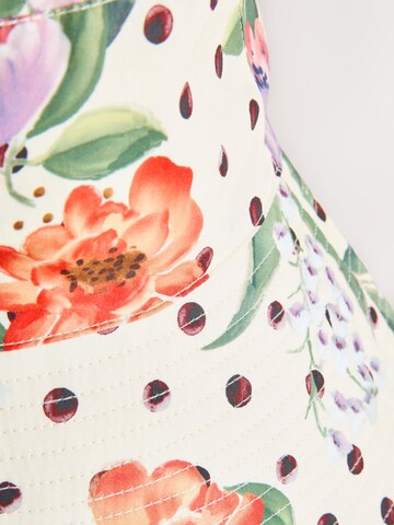 Chapeaux Next en blanc