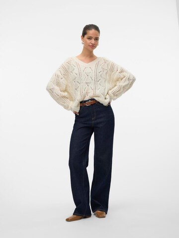 Pull-over 'VMNEWERIN' VERO MODA en beige