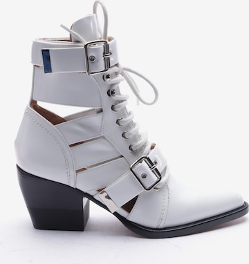 Chloé Dress Boots in 37,5 in White: front