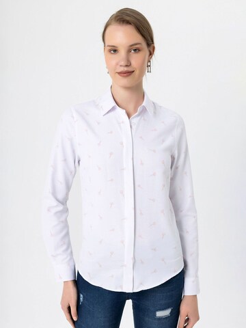 Dandalo Blouse in White: front