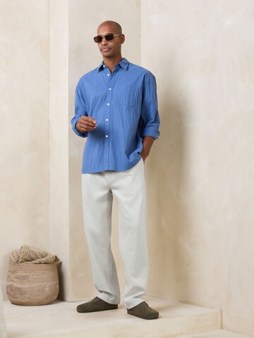Loosefit Jean à pince 'N. Premium' Next en blanc