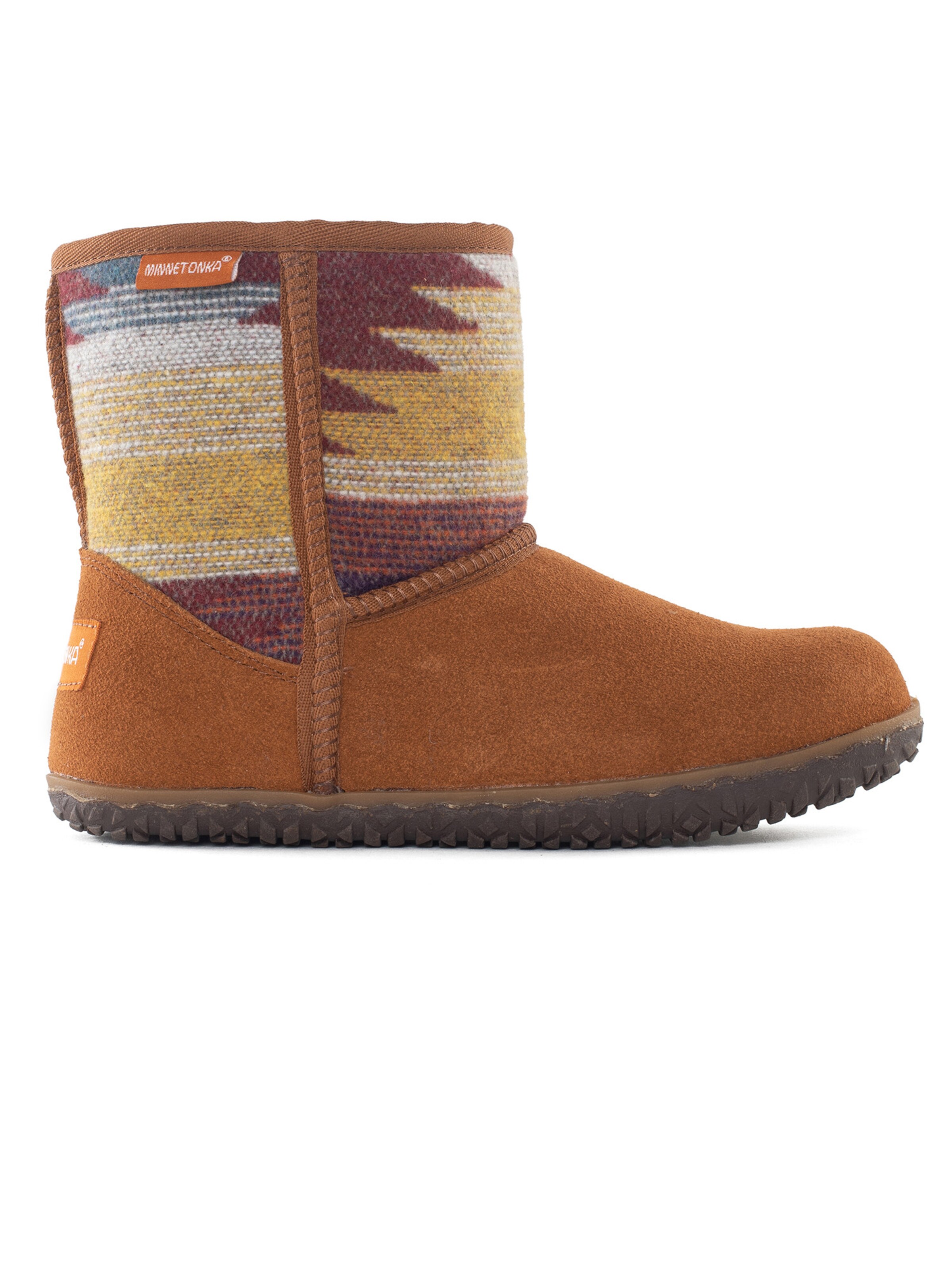 Botine 'Tali' de la Minnetonka pe maro