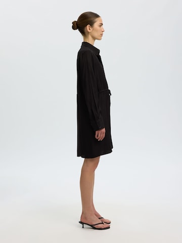 SELECTED - Vestido en negro
