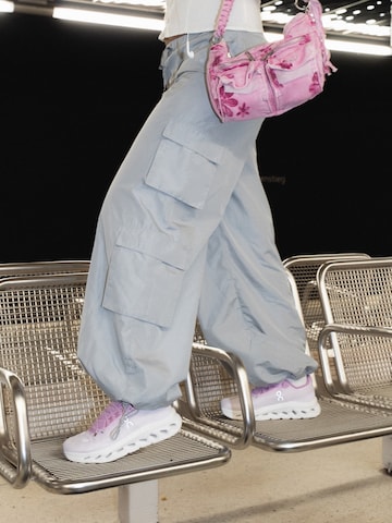 On Sneaker 'Cloudtilt' in Pink