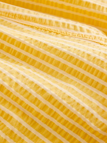 Next Badeshorts in Gelb