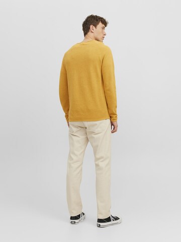 Regular fit Pullover 'Hill' di JACK & JONES in giallo