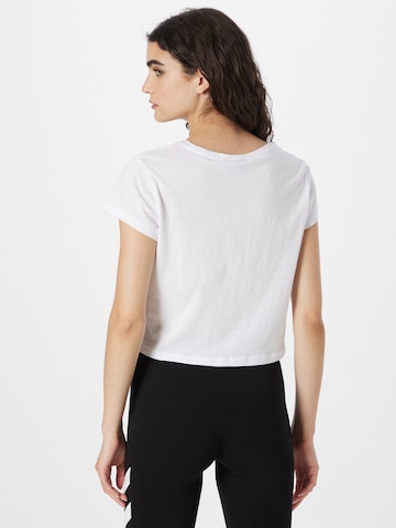 Hummel Λειτουργικό μπλουζάκι 'Legacy' σε λευκό