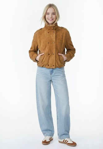 MYMO Between-Season Jacket in Brown