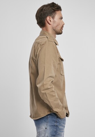 Brandit - Ajuste regular Camisa en beige