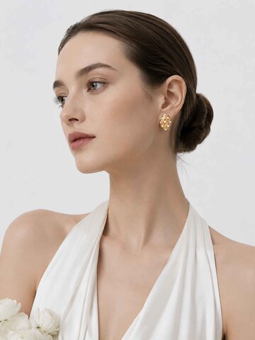 Boucles d'oreilles 'Encounter Pearl Gold Earrings' RteRme en or