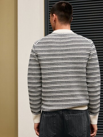 Next Sweater in Beige