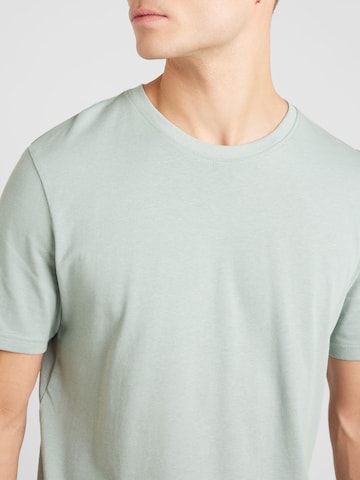 Key Largo T-shirt 'RUDI' i grön