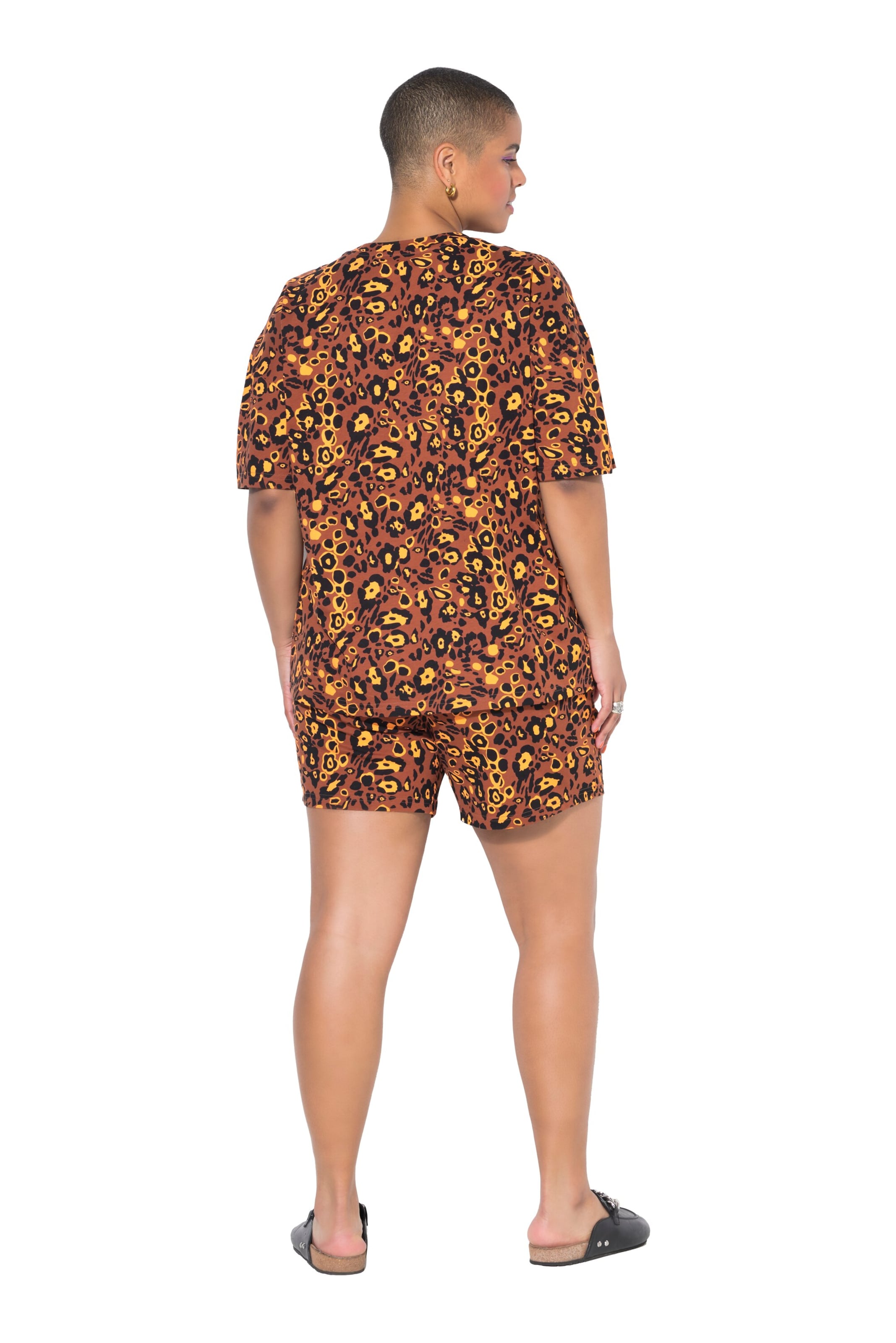 Studio Untold Korte pyjama in Bruin