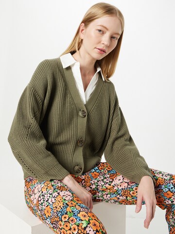 Esqualo Knit Cardigan in Green: front