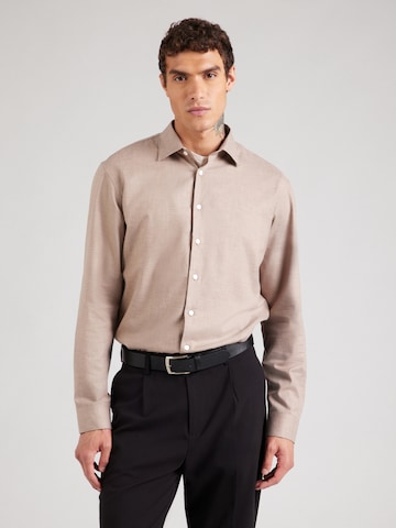 Coupe regular Chemise 'SLHLEO' SELECTED en beige : devant