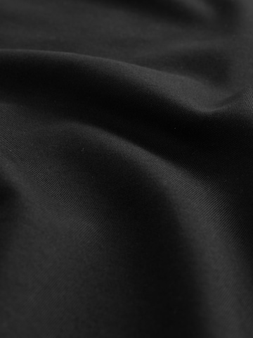 Tricou de la Next pe negru