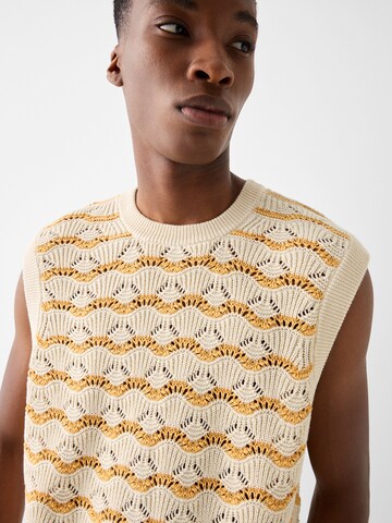 Bershka Spencer in Beige