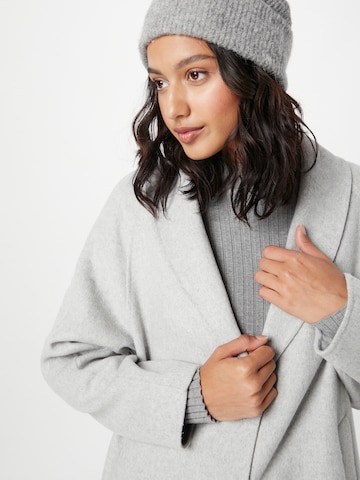 AMERICAN VINTAGE Between-seasons coat 'DADOULOVE' in Grey
