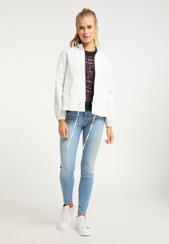 usha BLUE LABEL Between-Season Jacket in White