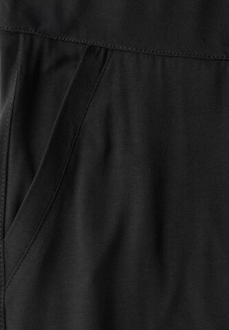 STREET ONE Loosefit Hose in Schwarz