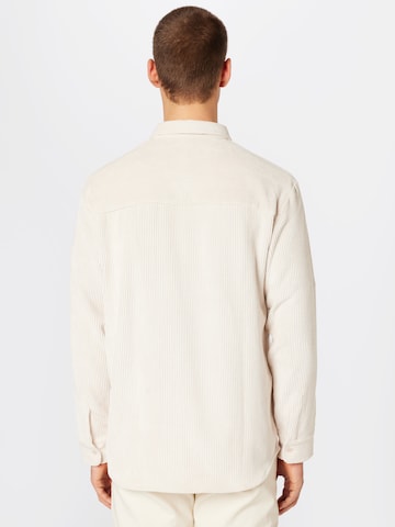 ABOUT YOU Limited Regular Fit Shirt 'Niklas' in Beige