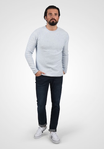 Casual Friday Pullover in Blau