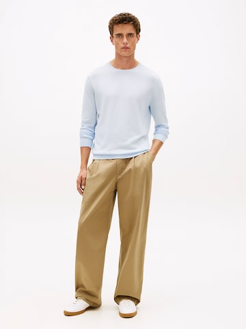 TOMMY HILFIGER Sweater in Blue