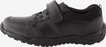 juoda Next Pusbačiai: priekis