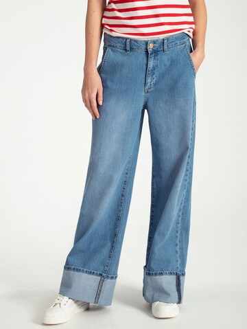 MORE & MORE Flared Jeans in Blue: front